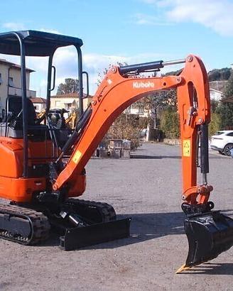 MiniEscavatore usato KUBOTA U17.3