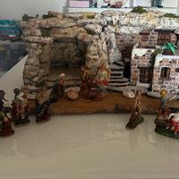 Presepe artigianale con statuine