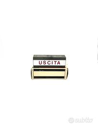 Vecchia Insegna Luminosa Uscita