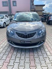Lancia Ypsilon 1.0 FireFly 5 porte S&S Hybrid UnYc