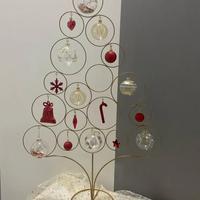 Albero di natale con palline