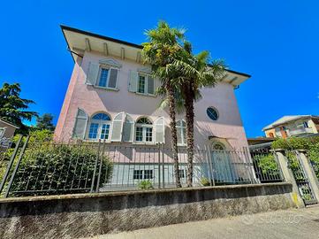 VILLA SINGOLA A NOVARA