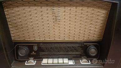 kaiser Radio W1240