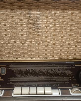 kaiser Radio W1240