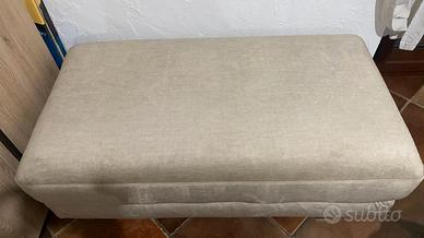 panca pouf  con contrmitore di poltrone sofà