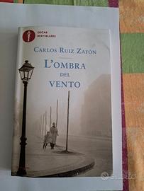 L'ombra del vento Carlos Ruiz Zafone mondadori lis