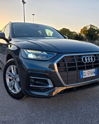 Audi Q5 35 TDI S tronic Business
