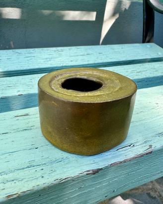 Posacenere vintage in ceramica con monogramma