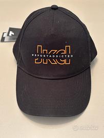 Cappello con visiera Jaked