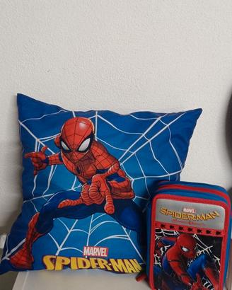 Astuccio e cuscino  Spiderman