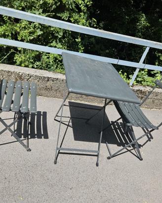 set tavolo pieghevole + 2 sedie EMU
