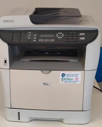 stampante lasermultifunzione Ricoh con toner nuovo