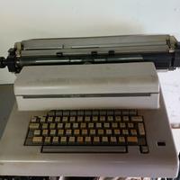 macchina scrivere elettrica olivetti