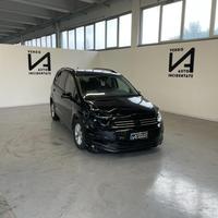 VOLKSWAGEN Touran 1.6 TDI SCR COMFORTLINE BLUEMO