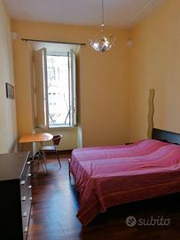Ampia stanza disponibile in zona Prati