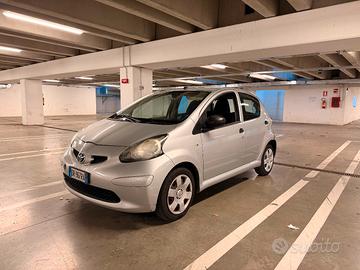 Toyota Aygo benzina Euro 4 Neopatentati anno  2008