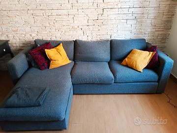 divano 240 cm per 180 cm