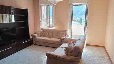 Appartamento 5 Locali + Box + Cantina