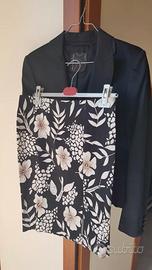 TAILLEUR MILA SCHON  GIACCA NERA GONNA FLOREALE