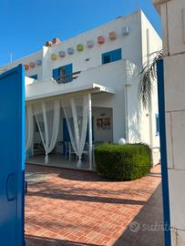 Villa a 100 metri dal mare