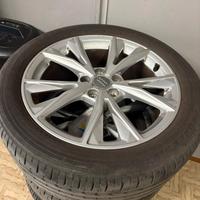 Cerchi in lega Audi 18" con pneumatici 