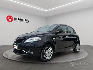LANCIA Ypsilon 1.2 69 CV 5 porte Gold