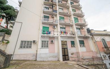 Appartamento a Messina 4 locali
