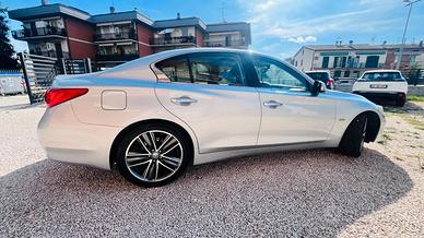 Infiniti Q50 2.2 diesel AT Sport