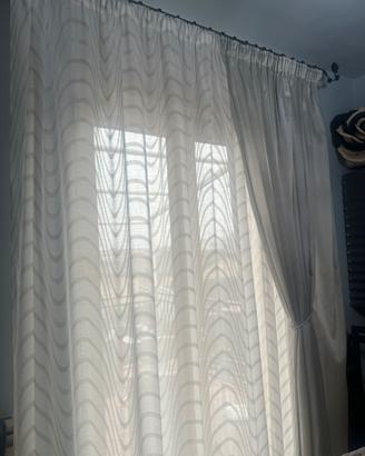 Tenda completa con binario in ferro pronta al luso