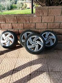 GOMME QUATTRO STAGIONI  CON CERCHIONI