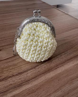 Portamonete bianco fatto a mano chiusura Clic Clac