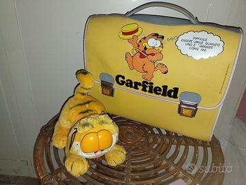 GARFIELD CARTELLA E PUPAZZO ANNI 80