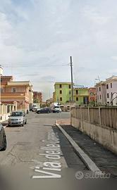 Ostia, monolocale vista mare
