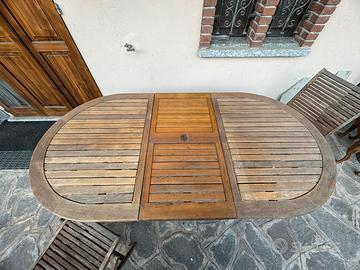 Tavolo per esterno in legno massello
