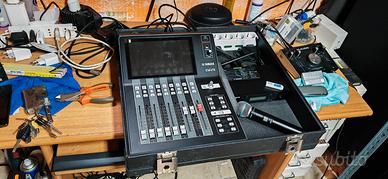 Yamaha dm3  mixer digitale 