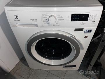 Lavasciuga Electrolux  8/6 kg, 1600 giri