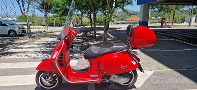 VESPA GTS 300