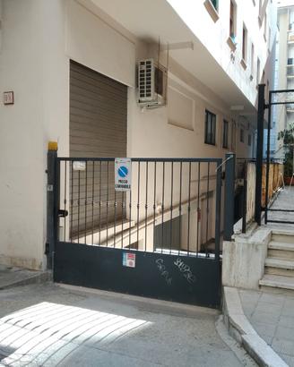 Garage Via Campania
