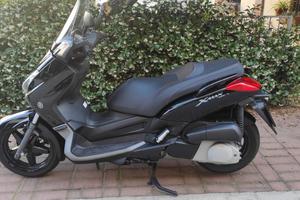  Scooter Yamaha Xmax 250