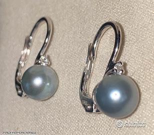 ORECCHINI ORO BIANCO 18kt. DIAMANTI E PERLE AKOYA