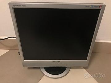 Monitor Samsung SyncMaster 713BM