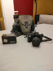 Macchina fotografica Canon EF-M