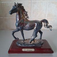 Scultura cavallo G. Armani