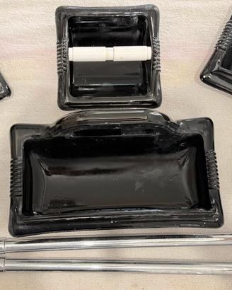 Accessori bagno anni 50