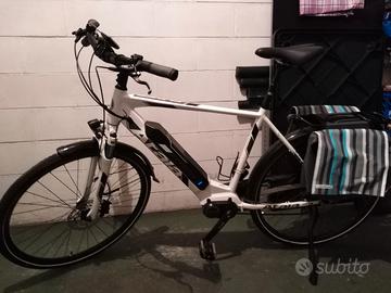 Bici elettrica a pedalata assistita