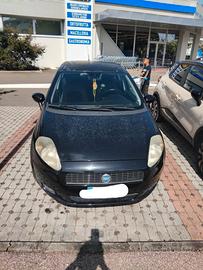 auto fiat punto
