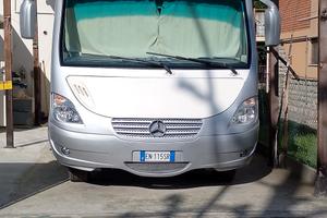 mothorom monoscocca mercedes