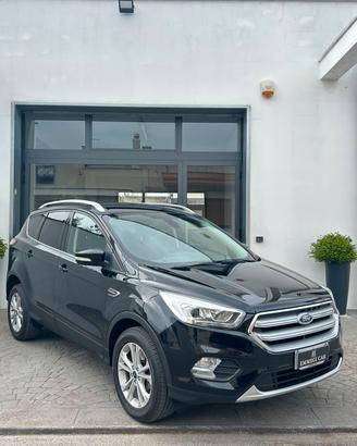Ford Kuga 1.5 TDCI 120 Cv TITANIUM NAVI/RET-2018