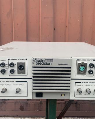 Audio Precision System One analizzatore audio