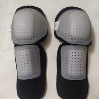 Paragomiti e parastinchi Dainese 